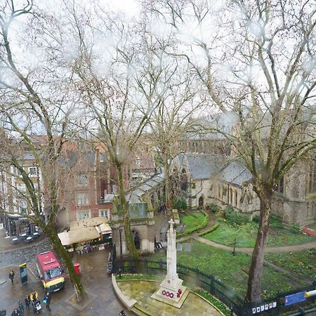 Top Floor Apartment High Street Kensington Londen Buitenkant foto