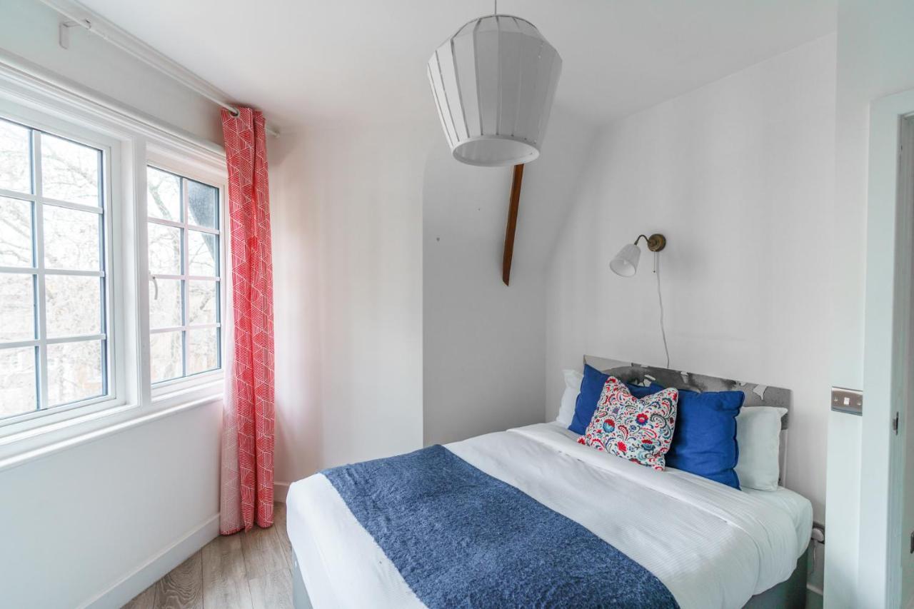 Top Floor Apartment High Street Kensington Londen Buitenkant foto